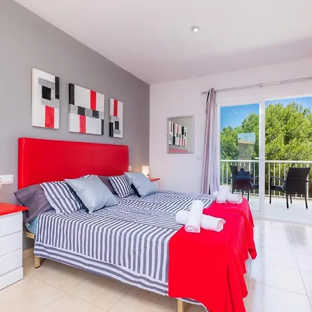 Eulalia Beach House *